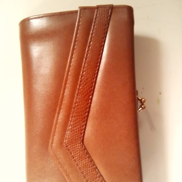 Wallet - Picture 1 of 1